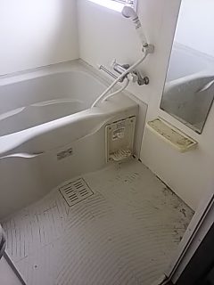 ハウスクリーニング　広島　浴室クリーニング